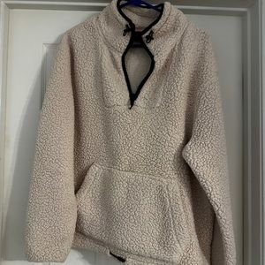 Love tree Sherpa pull over